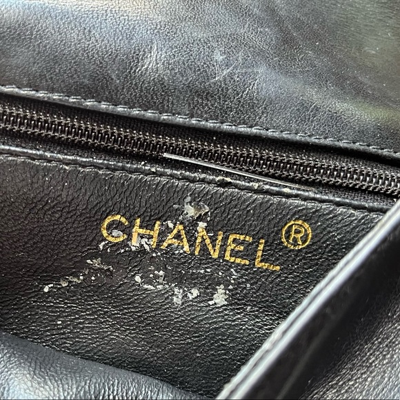 Authentic 1987 Chanel Vintage Mini Flap - Picture 3 of 10